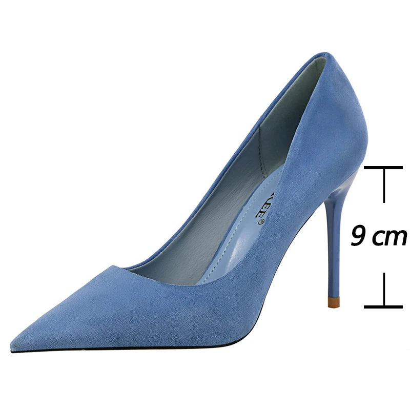 Women's shoes