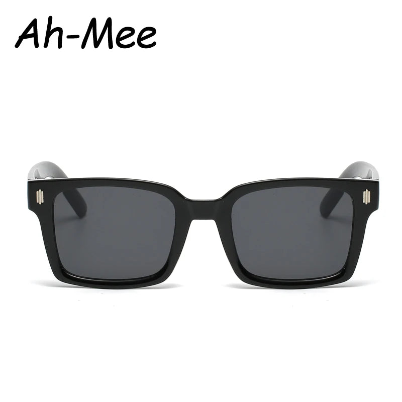 Women's retro sunglasses