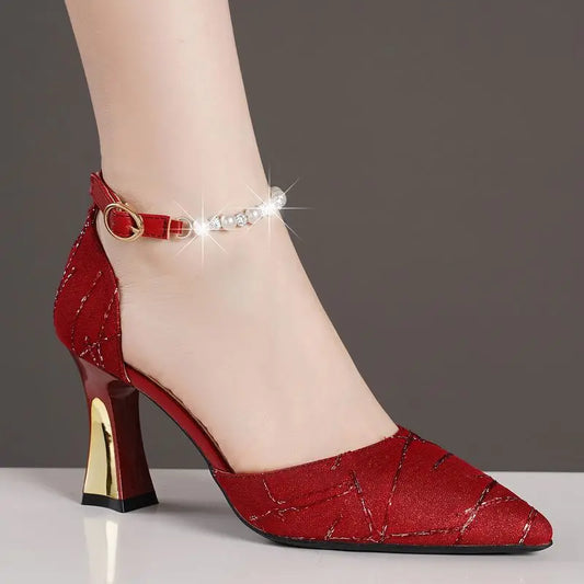Women's shoes