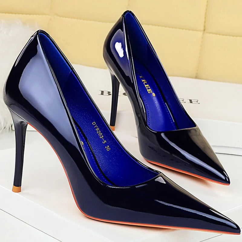 women's shoes