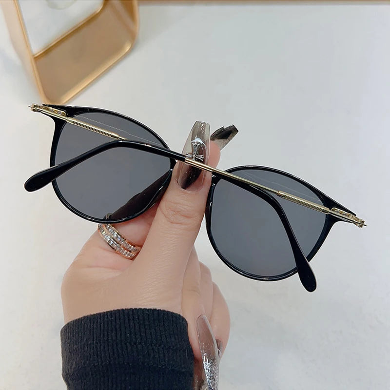 Retro women's sunglasses