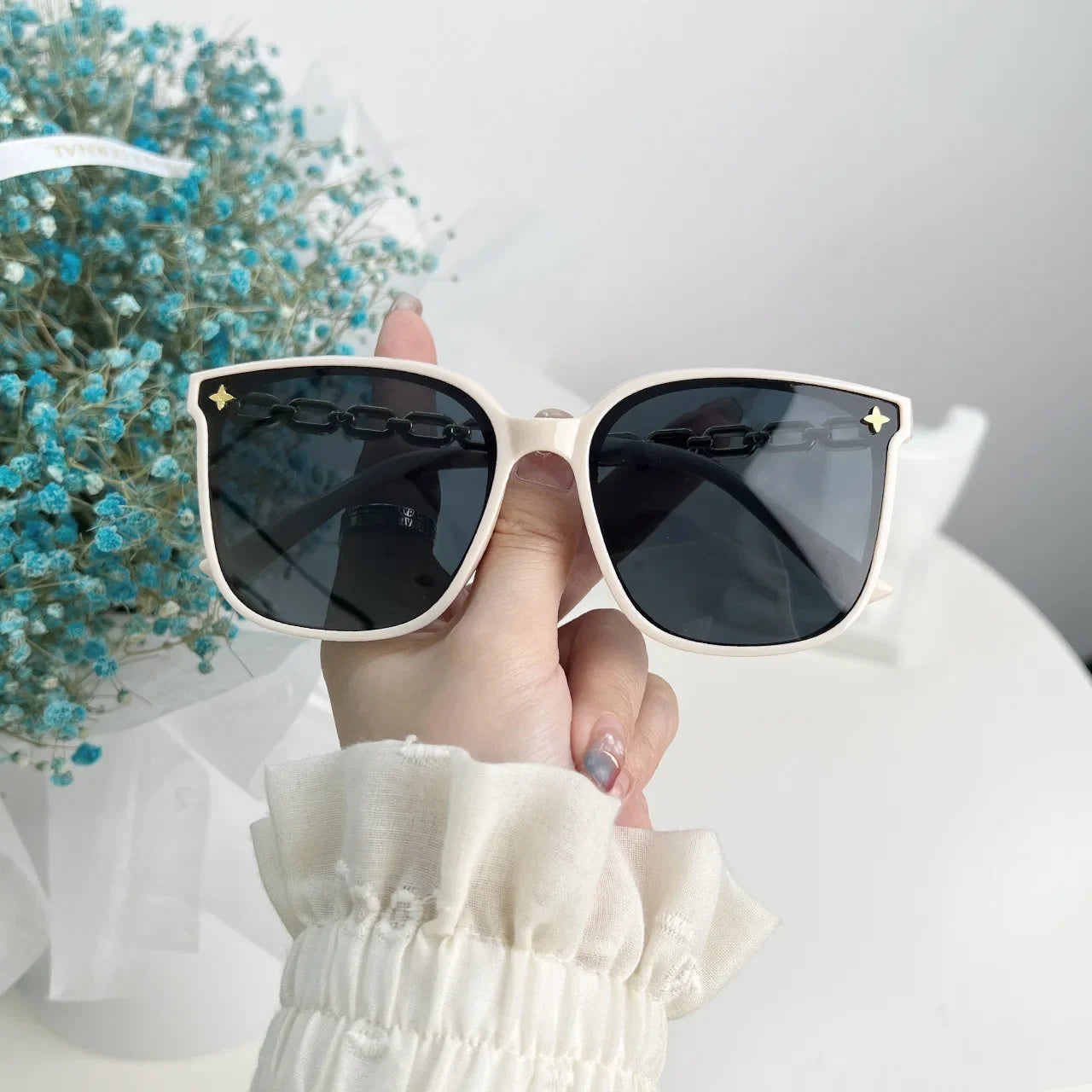 Women's sunglasses