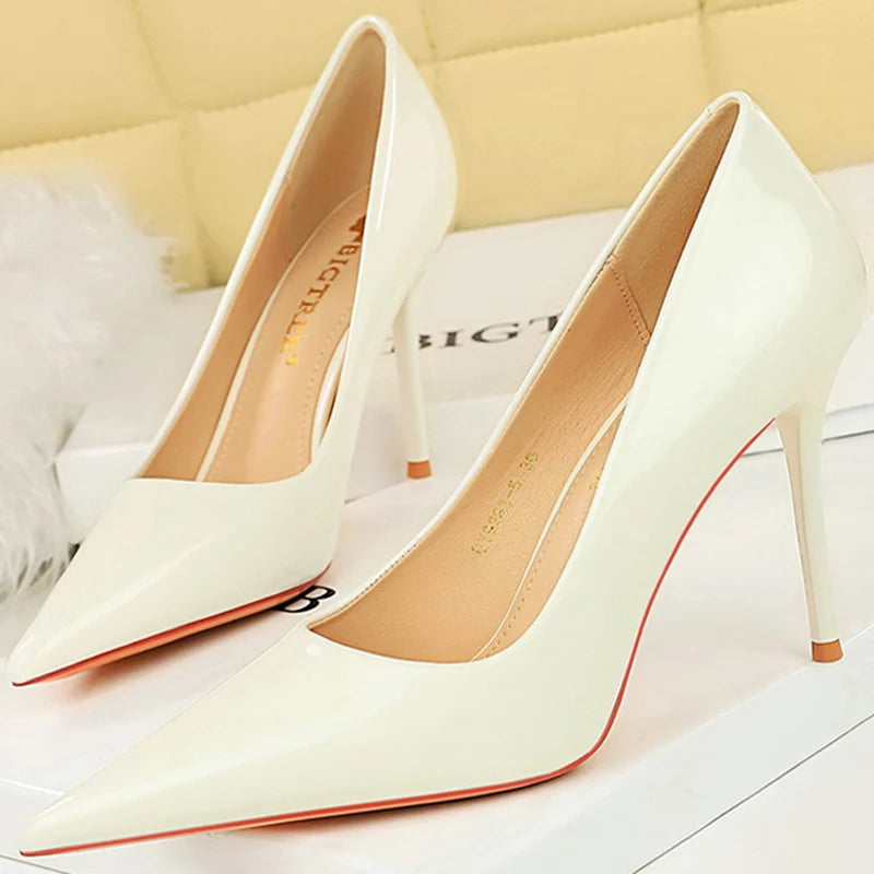 women's shoes