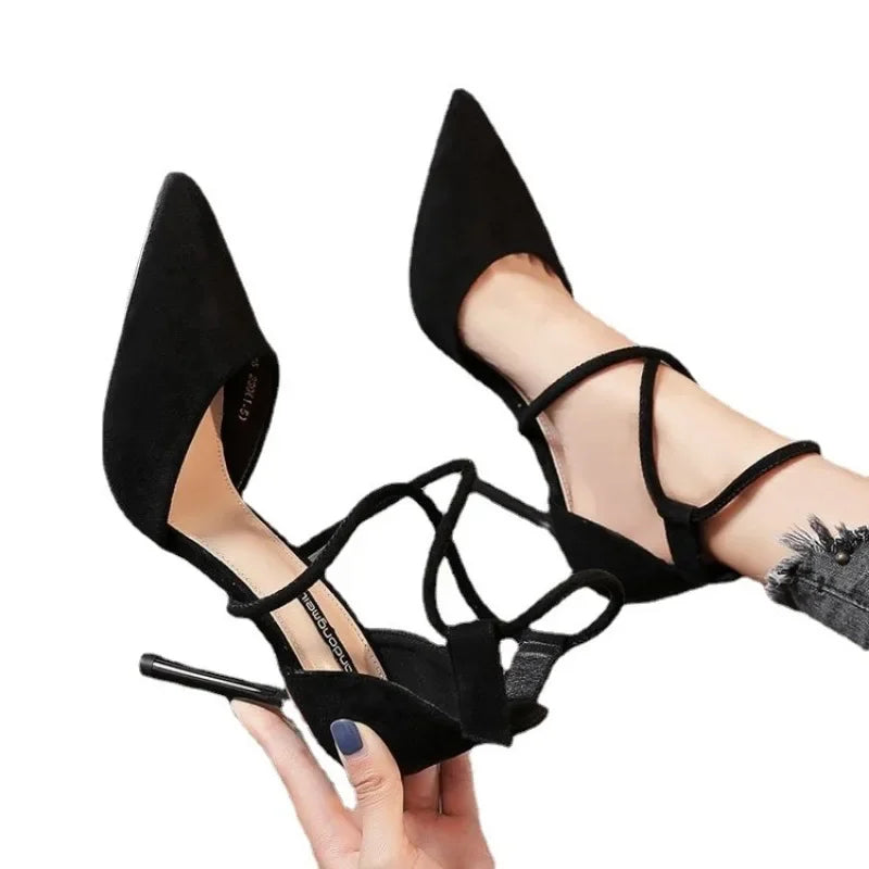 Women's shoes