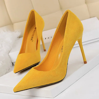 Women's shoes