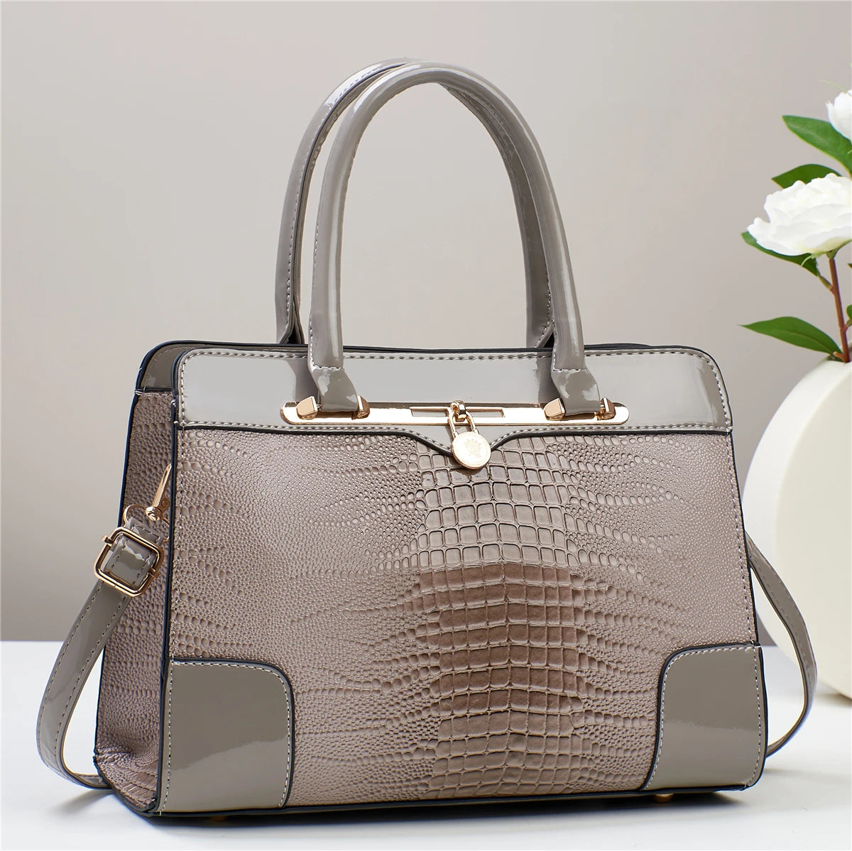 Women's bag