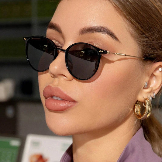 Retro women's sunglasses